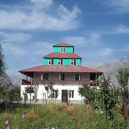 Hostel Muborak Rushan Exterior photo